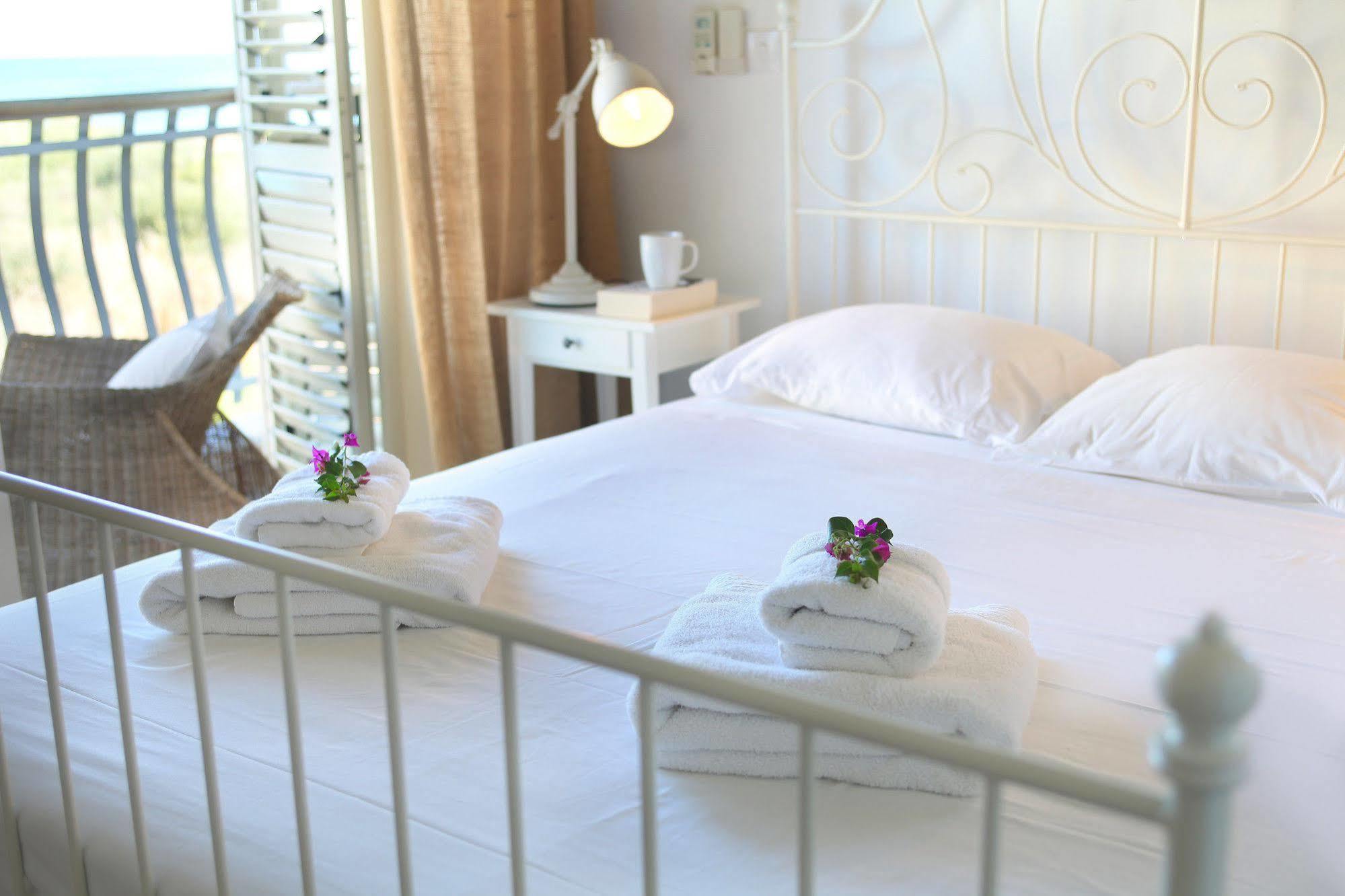 House 7, The Artisan Resort Protaras Esterno foto